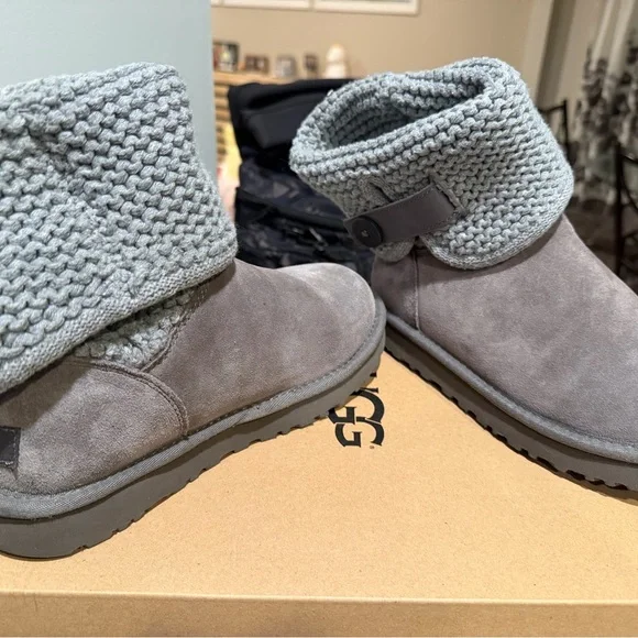 Ugg shaina boot Gray Knit Cuff Boots - Picture 7 of 9